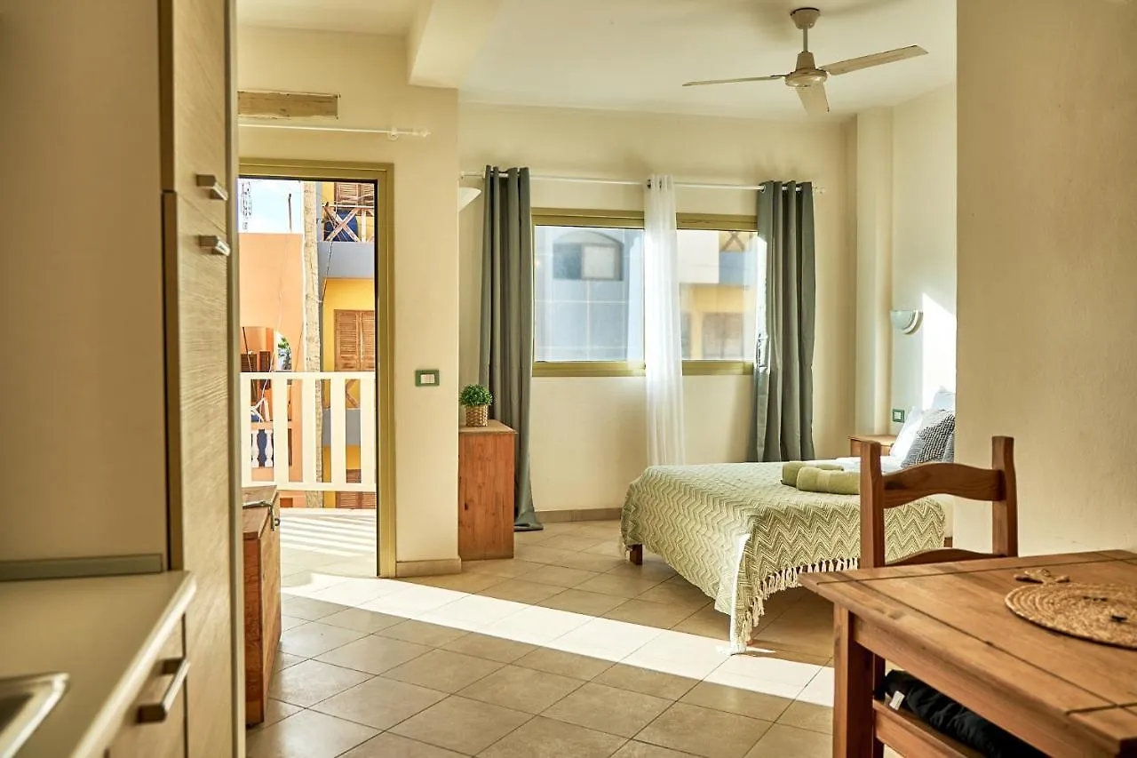Lovely Studio Apartment Ln Centre Santamaria location